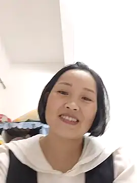   BingBing   online show from 02.18.26