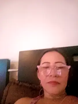 Salome 69 online show from 05.10.26