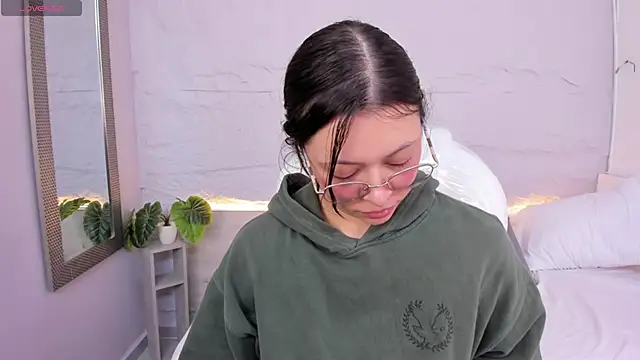 lanna 18  online show from 05.23.26