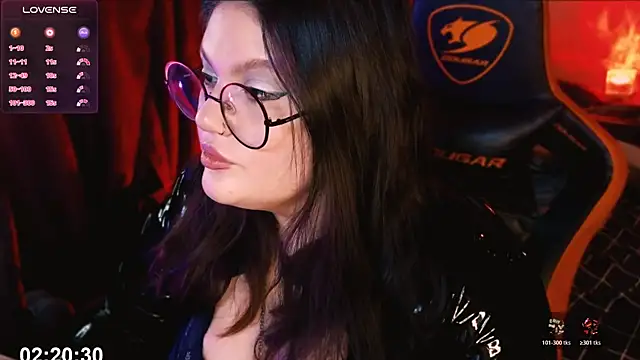 PixelMiss online show from 04.14.26