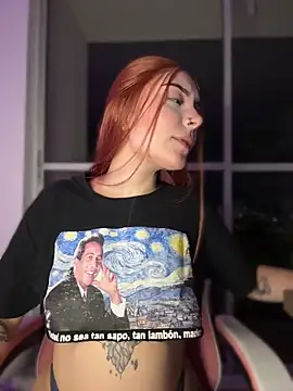 alesziarose  online show from 04.12.26