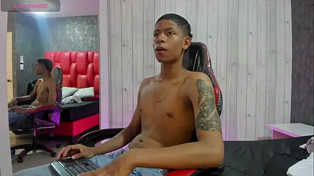 Snapshot of _erick_j chatting on 03.03.26 erick j online show from 03.03.26