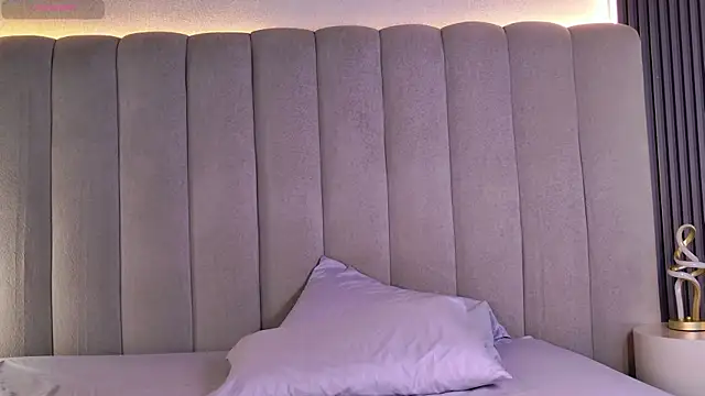 Snapshot of Kimi_Hotdrip chatting on 01.07.26 Kimi Hotdrip online show from 01.07.26