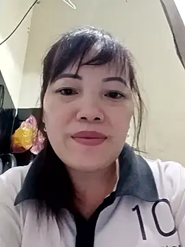 Snapshot of Sana-vn chatting on 01.17.26 Sana-vn online show from 01.17.26