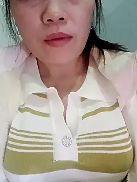 Snapshot of Sana-vn chatting on 02.19.26 Sana-vn online show from 02.19.26