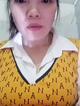 Snapshot of Sana-vn chatting on 02.20.26 Sana-vn online show from 02.20.26