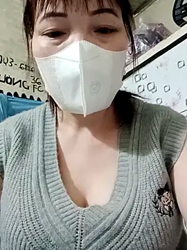 Snapshot of Sana-vn chatting on 02.28.26 Sana-vn online show from 02.28.26