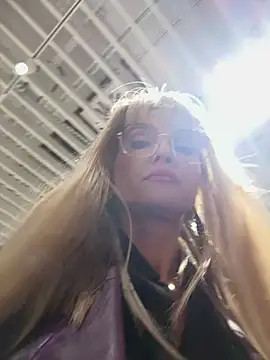 Snapshot of NaughtyNinky chatting on 02.12.26 NaughtyNinky online show from 02.12.26