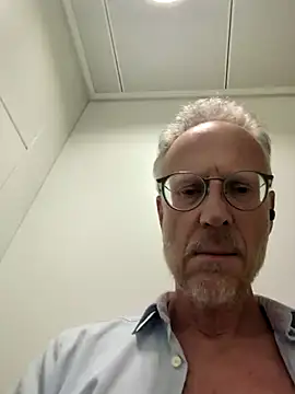 Snapshot of lupodick2 chatting on 01.06.26 lupodick2 online show from 01.06.26