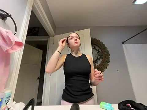 Snapshot of princessnikkole5501 chatting on 01.06.26 princessnikkole5501 online show from 01.06.26