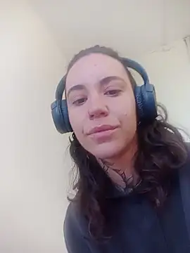 Snapshot of Dirty_Pink chatting on 01.15.26 Dirty Pink online show from 01.15.26