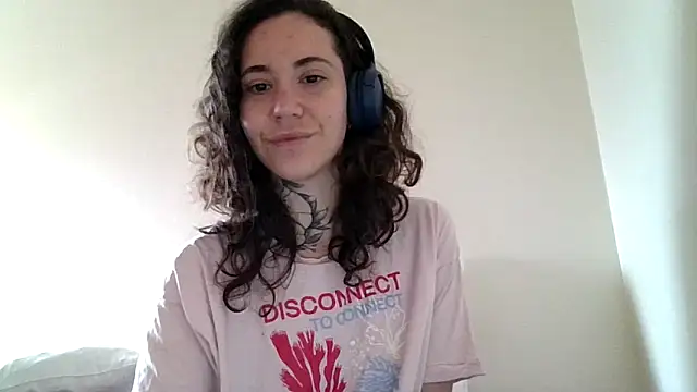 Dirty Pink online show from 03.05.26