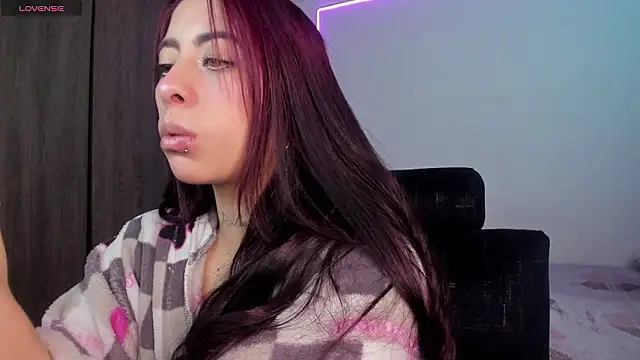 Snapshot of maazikeenx chatting on 03.10.26 maazikeenx online show from 03.10.26