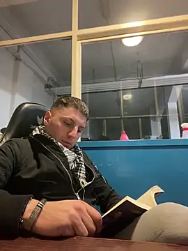 allee2206 online show from 04.21.26