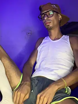 alexx 23cm online show from 04.15.26