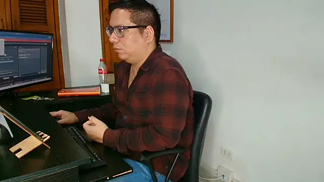 chubby16cm online show from 01.10.26