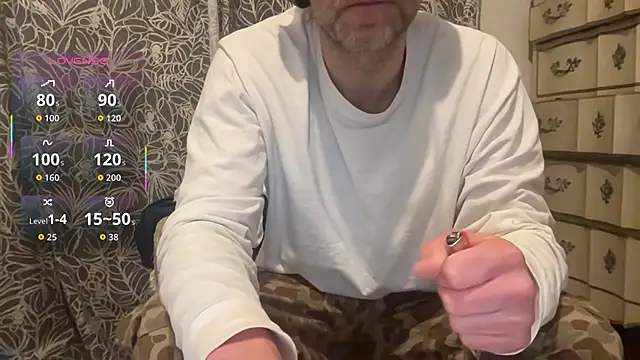 Snapshot of wolverinedream chatting on 02.28.26 wolverinedream online show from 02.28.26