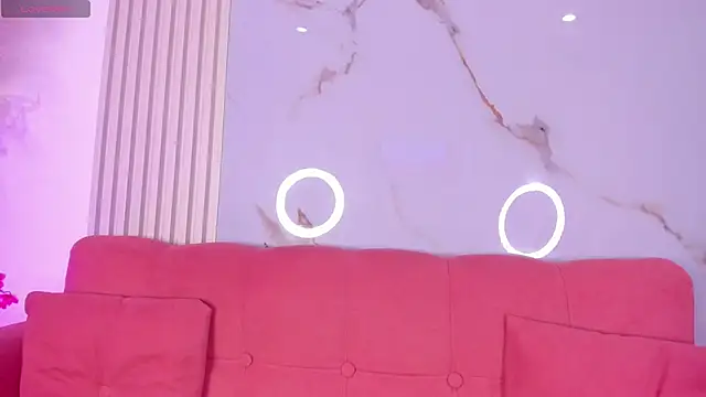 NatashaTaylor1 online show from 04.14.26