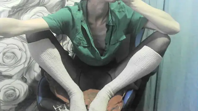  wolfxsnowy  online show from 02.12.26