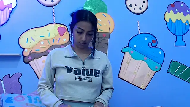 Snapshot of skinnysexzara18 chatting on 02.20.26 skinnysexzara18 online show from 02.20.26