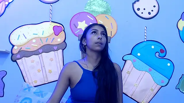 Snapshot of skinnysexzara18 chatting on 02.21.26 skinnysexzara18 online show from 02.21.26