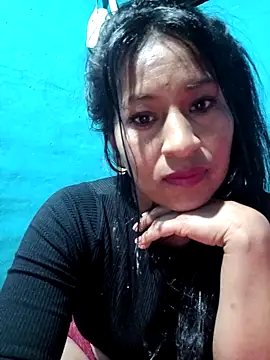 Saraa xx online show from 04.12.26