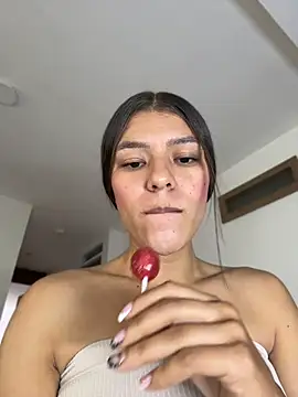 TaylorrHill online show from 07.17.26