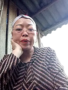 Agnes-baby online show from 04.12.26