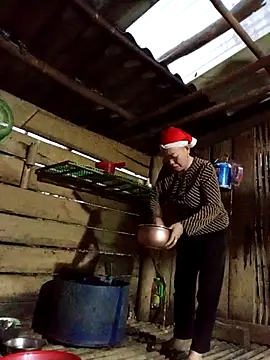 Agnes-baby online show from 04.13.26