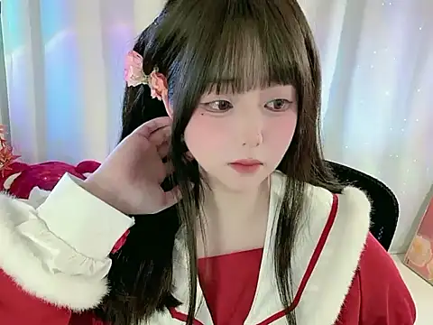 Snapshot of CLaire-5 chatting on 02.17.26 CLaire-5 online show from 02.17.26