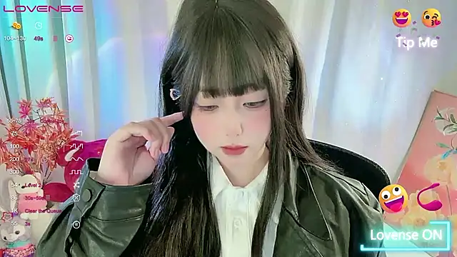 Snapshot of CLaire-5 chatting on 03.04.26 CLaire-5 online show from 03.04.26