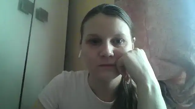 Snapshot of Fenariva chatting on 02.24.26 Fenariva online show from 02.24.26