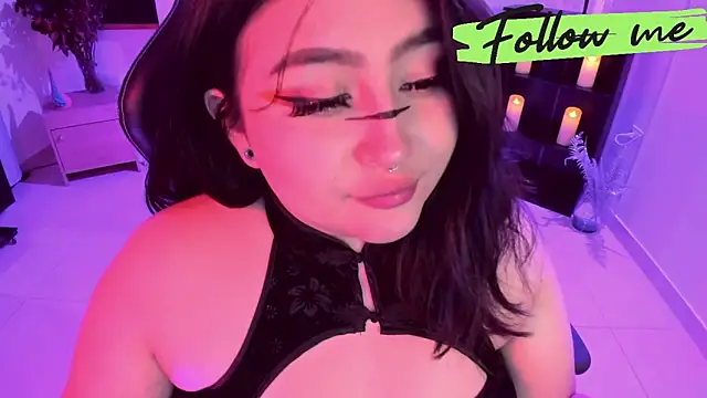 Snapshot of Sweet_lenna chatting on 04.24.26 Sweet lenna online show from 04.24.26