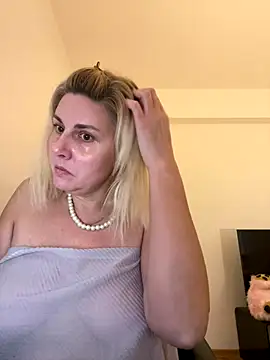 Amelia9798 online show from 01.08.26