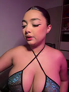 Snapshot of SASHASTRADA_ chatting on 02.09.26 SASHASTRADA online show from 02.09.26