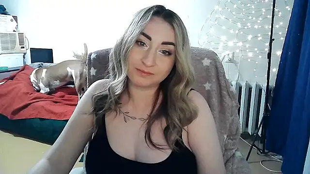 FoxyAnn12 online show from 04.09.26