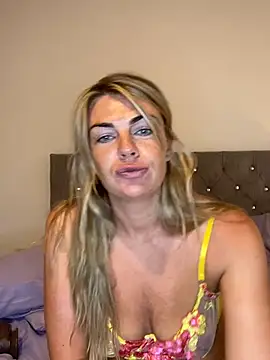 Scarlett the girlnextdoor online show from 06.30.26