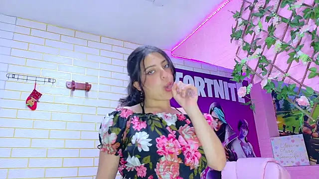 Snapshot of millybell303av chatting on 02.04.26 millybell303av online show from 02.04.26