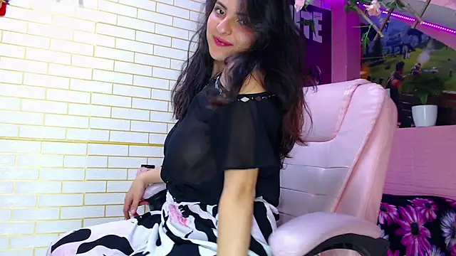 Snapshot of millybell303av chatting on 02.05.26 millybell303av online show from 02.05.26