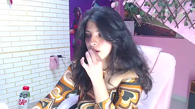 Snapshot of millybell303av chatting on 02.07.26 millybell303av online show from 02.07.26