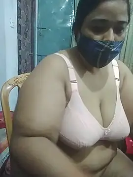 momo loves online show from 04.16.26