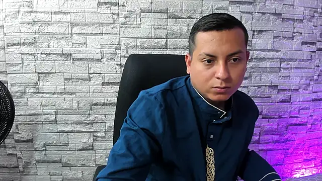 Snapshot of Hadarah_and_Hasan chatting on 01.07.26 Hadarah and Hasan online show from 01.07.26