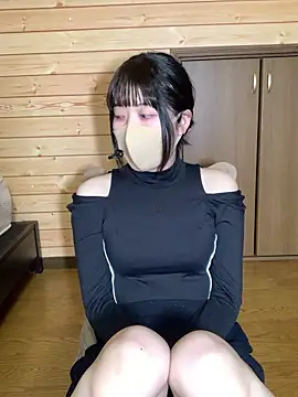 minami room online show from 04.15.26