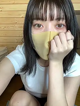 Snapshot of minami_room chatting on 05.16.26 minami room online show from 05.16.26