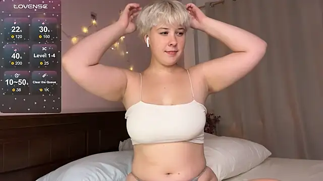 EvaSuunny online show from 03.13.26