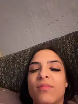 Snapshot of Evelin199 chatting on 04.04.26 Evelin199 online show from 04.04.26