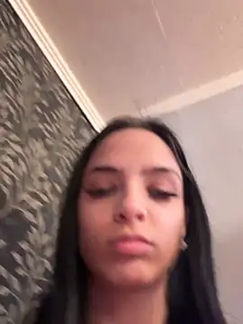 Snapshot of Evelin199 chatting on 04.04.26 Evelin199 online show from 04.04.26