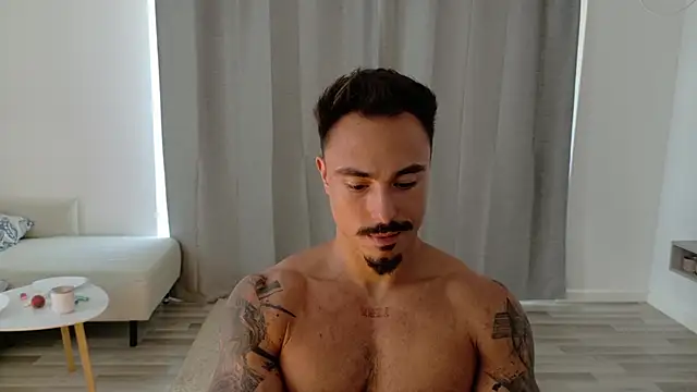 Snapshot of Master_Lukas chatting on 06.19.26 Master Lukas online show from 06.19.26