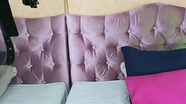 Missy 22  online show from 04.16.26