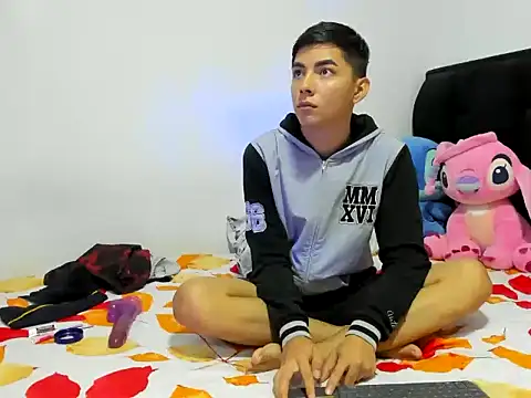 Snapshot of Bleessexx chatting on 01.12.26 Bleessexx online show from 01.12.26